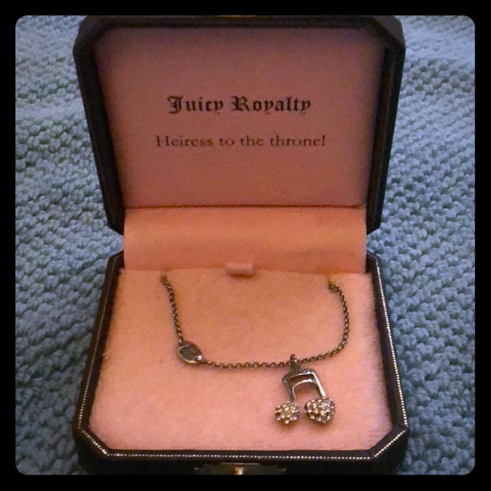 Juicy Couture Music Note Necklace